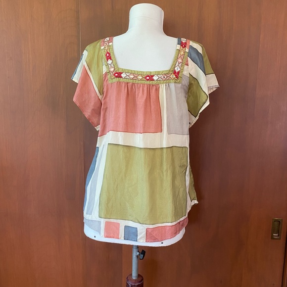 Akemi & Kin silk top - Picture 4 of 5